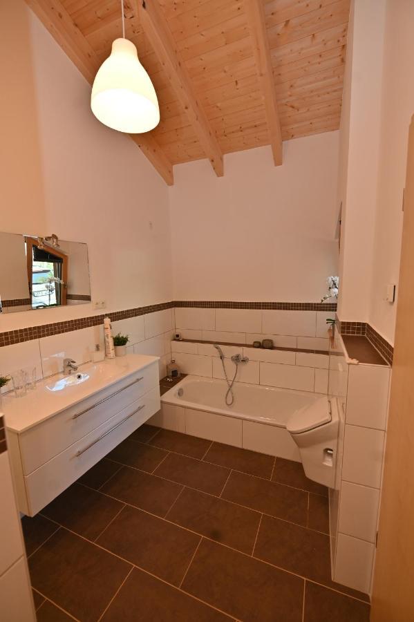 Ferienhaus-Heckelmann Diefenbach Esterno foto